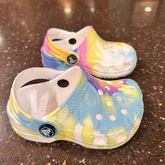 Crocs Childrens Youth Size c2/3 Classic Rainbow Tye Dye Clogs unisex toddler - Picture 5 of 7